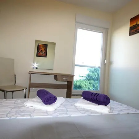 Apartament Mel Split